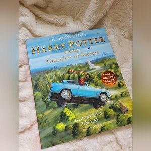 Harry Potter and the Chamber of Secrets Illustrated by Jim Kay (paperback)